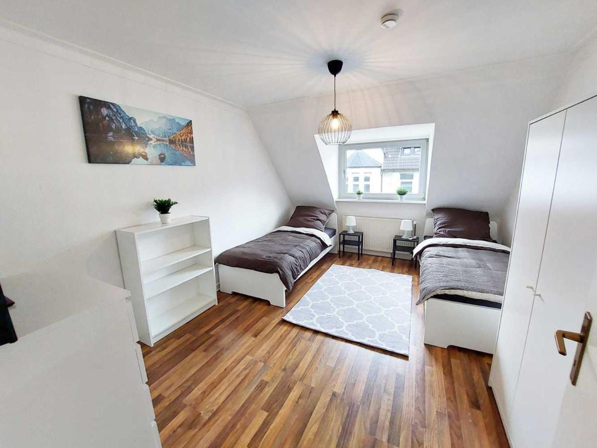 Cozy Apartment With Garden In Gelsenkirchen Exterior photo