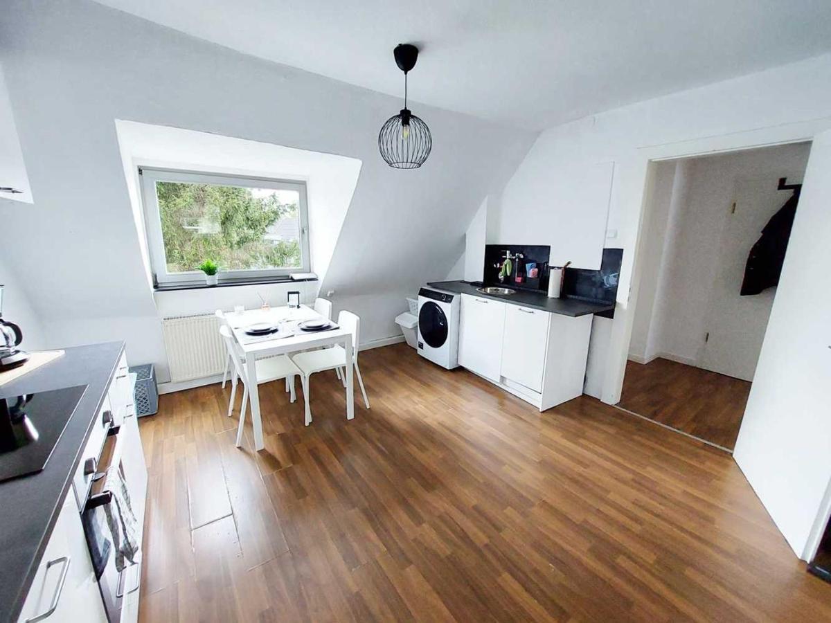 Cozy Apartment With Garden In Gelsenkirchen Exterior photo