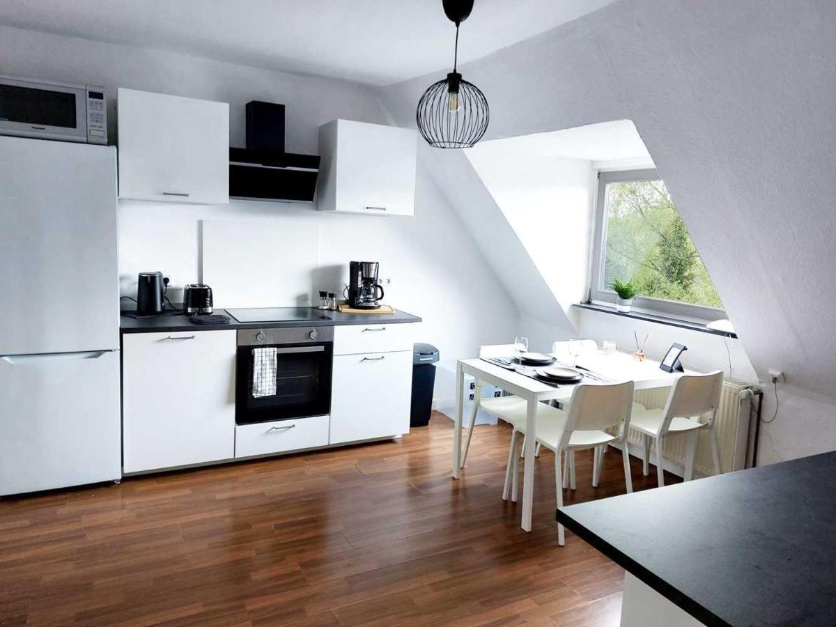 Cozy Apartment With Garden In Gelsenkirchen Exterior photo
