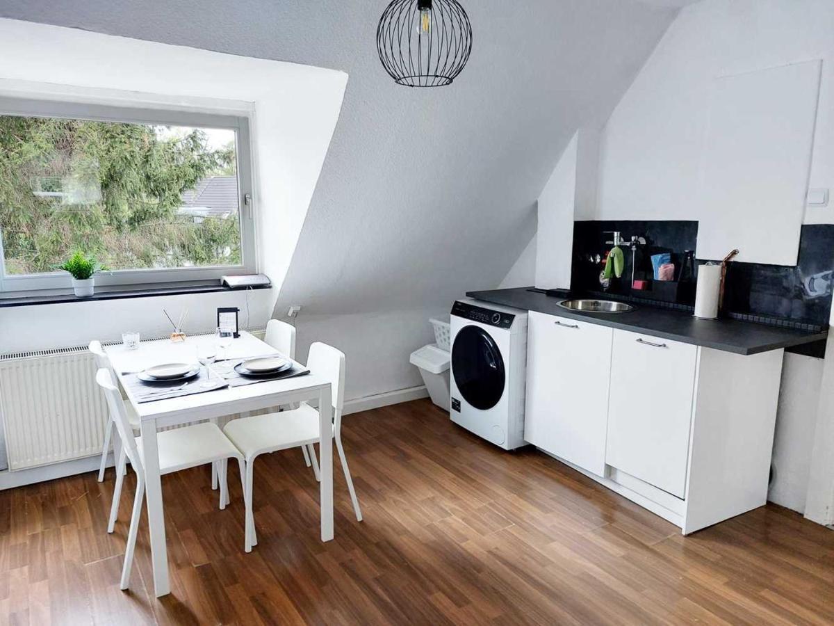 Cozy Apartment With Garden In Gelsenkirchen Exterior photo