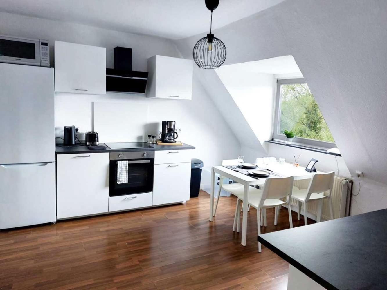 Cozy Apartment With Garden In Gelsenkirchen Exterior photo